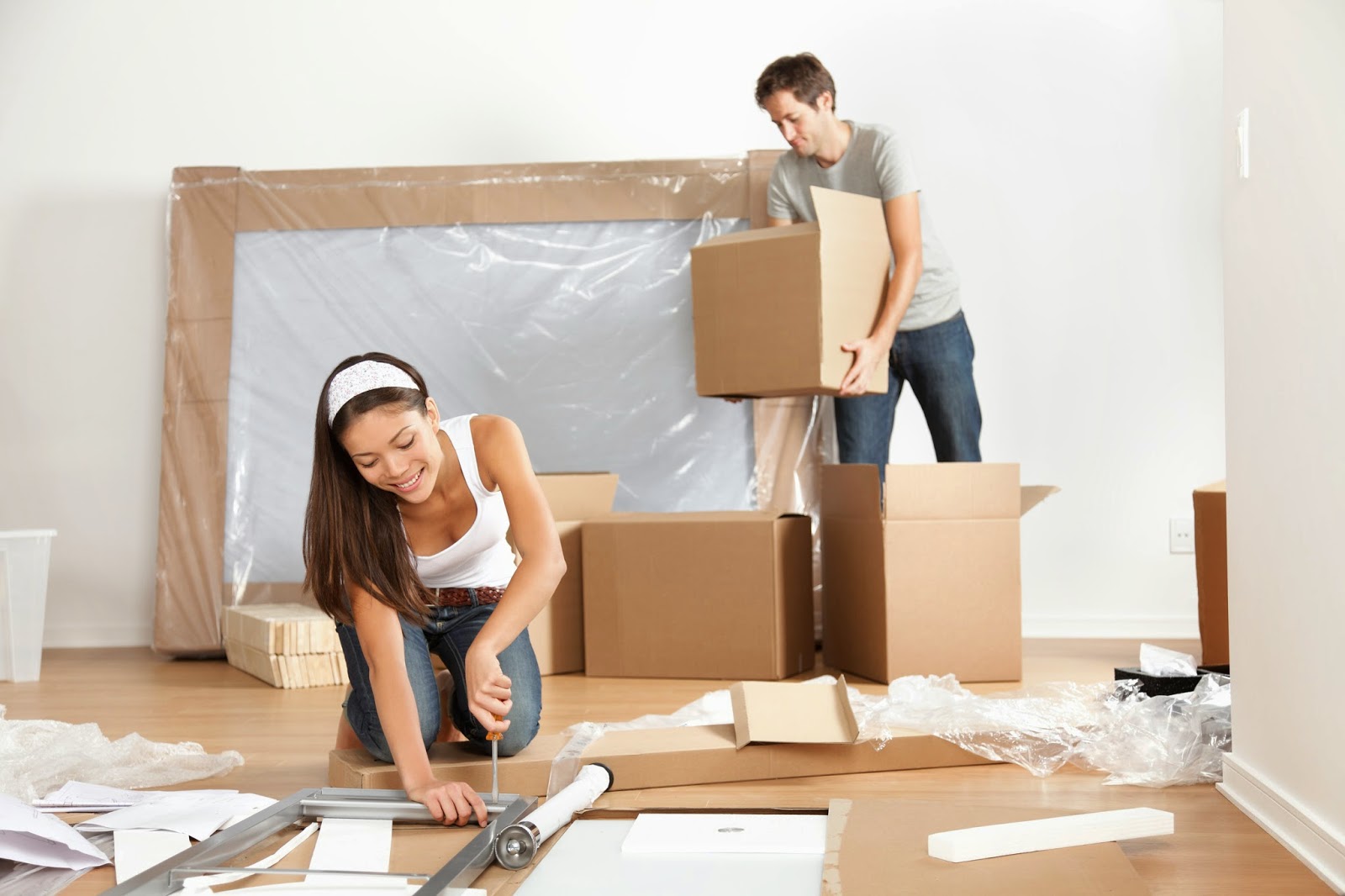 Những lưu ý khi đóng gói và bảo quản đồ đạc trong quá trình vận chuyển nhà, văn phòng